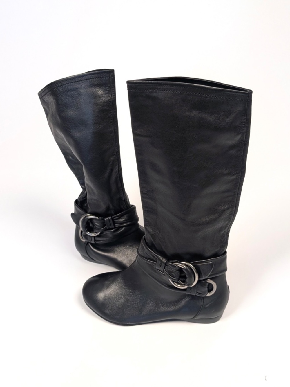 B Makowsky 7W Frebay Blk Slouchy Boots